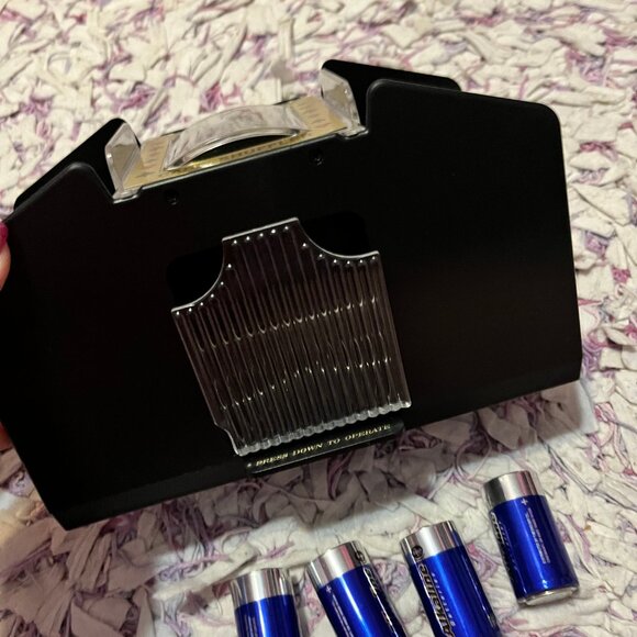 Casino 4 Deck Automatic Card Shuffler Like NEW with Batteries in Box - Picture 5 of 9